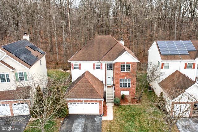 47 CAYUGA RD, Bordentown, NJ 08505