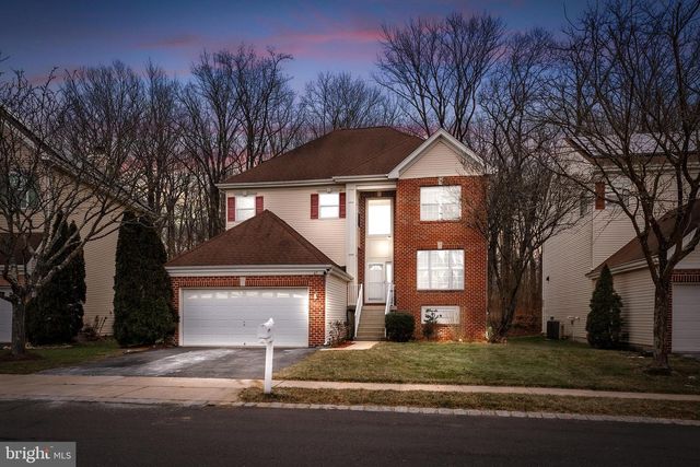 47 CAYUGA RD, Bordentown, NJ 08505