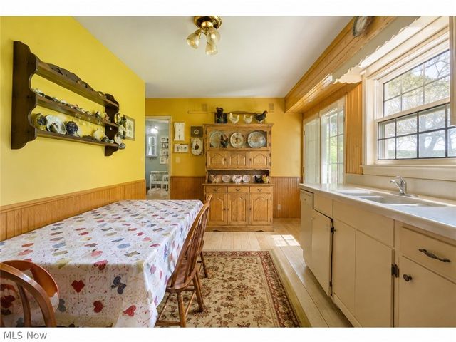 3112 N Bender Avenue, Akron, OH 44319