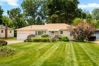 3112 N Bender Avenue, Akron, OH 44319