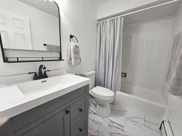 12620 S Alpine Drive 9, Alsip, IL 60803