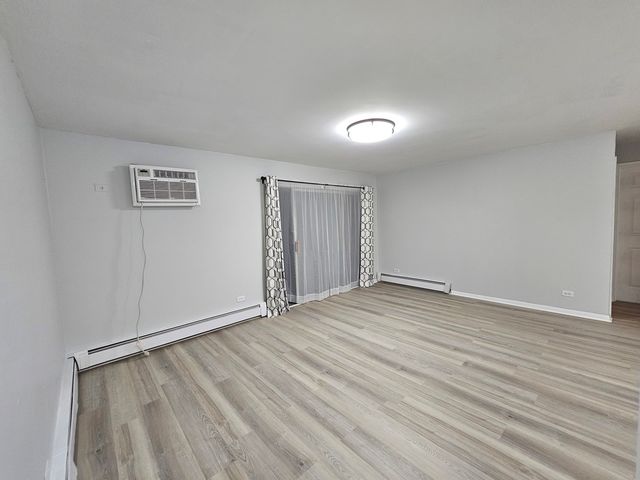 12620 S Alpine Drive 9, Alsip, IL 60803