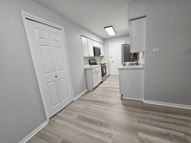12620 S Alpine Drive 9, Alsip, IL 60803