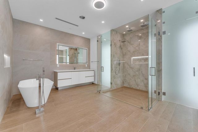 913 Denery Lane, Delray Beach, FL 33483