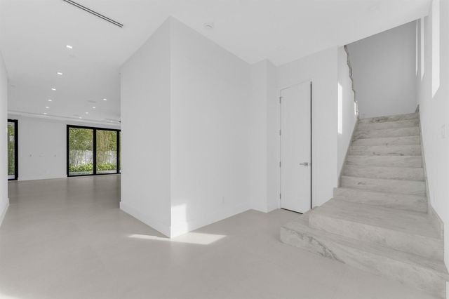 913 Denery Lane, Delray Beach, FL 33483