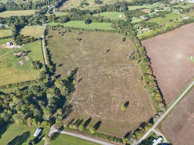 1 Seven Springs Rd, Smithville, TN 37166