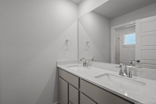 6523 Bufflehead Bend, Leon Valley, TX 78240