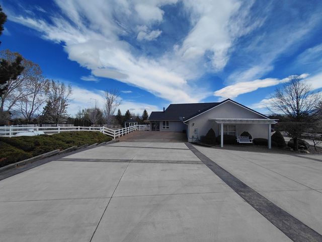 770 Gansberg Court, Gardnerville, NV 89460