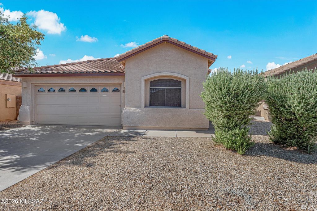 7197 E Alderberry Street, Tucson, AZ 85756