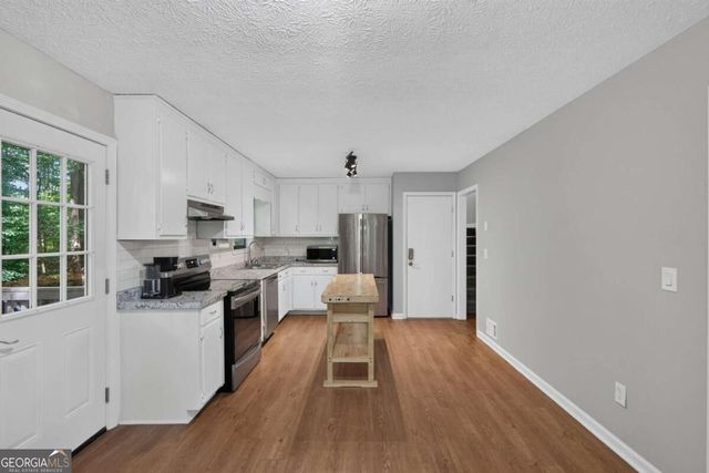 4325 Woodland Drive, Dallas, GA 30132