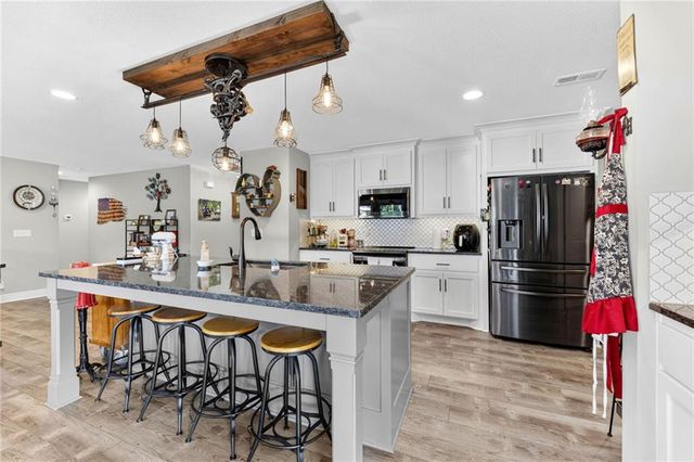 205 Ceremonial Drive, Buckner, MO 64016