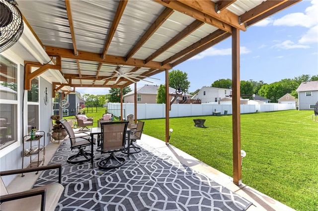 205 Ceremonial Drive, Buckner, MO 64016