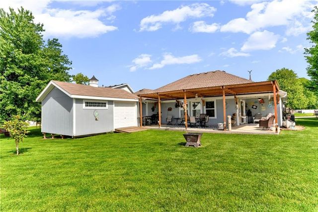 205 Ceremonial Drive, Buckner, MO 64016