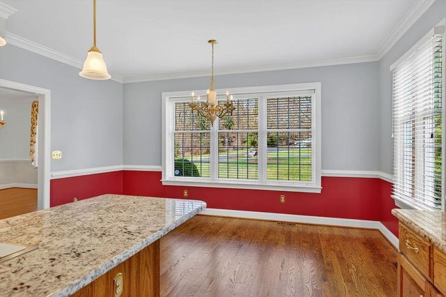 5 TRACE DR, Staunton, VA 24401