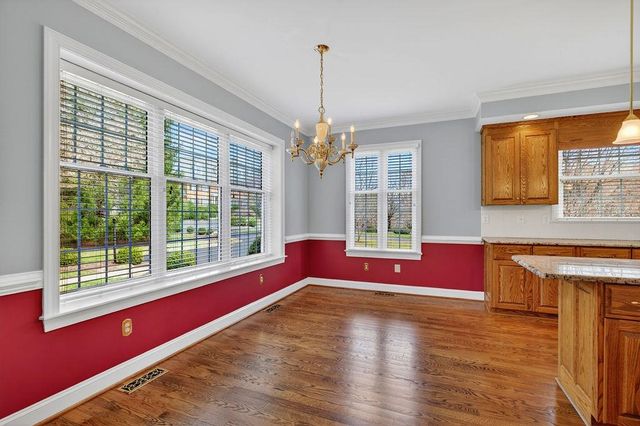 5 TRACE DR, Staunton, VA 24401