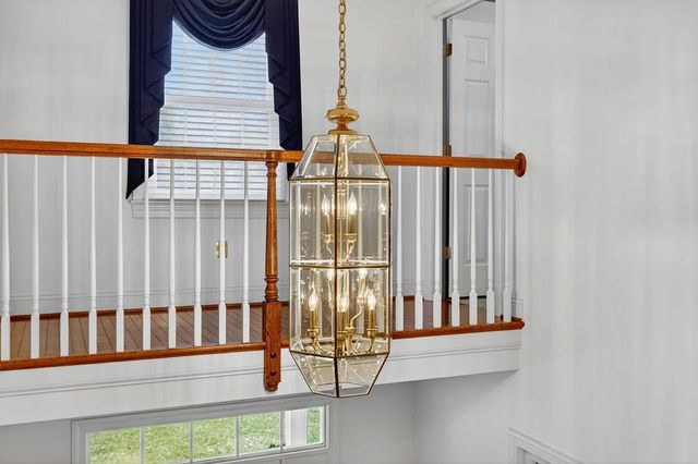 5 TRACE DR, Staunton, VA 24401