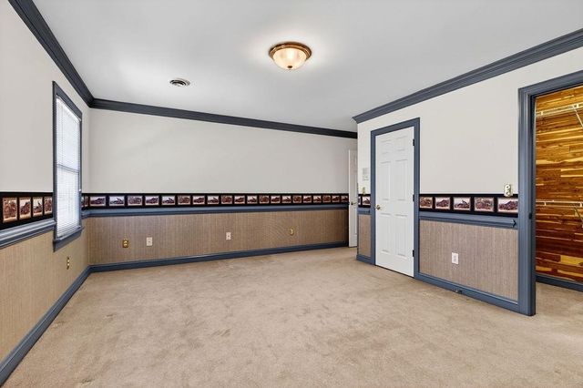 5 TRACE DR, Staunton, VA 24401