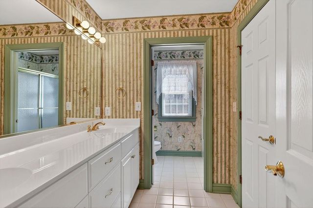 5 TRACE DR, Staunton, VA 24401