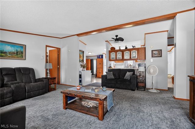 325 Britton Drive, Geneva, OH 44041
