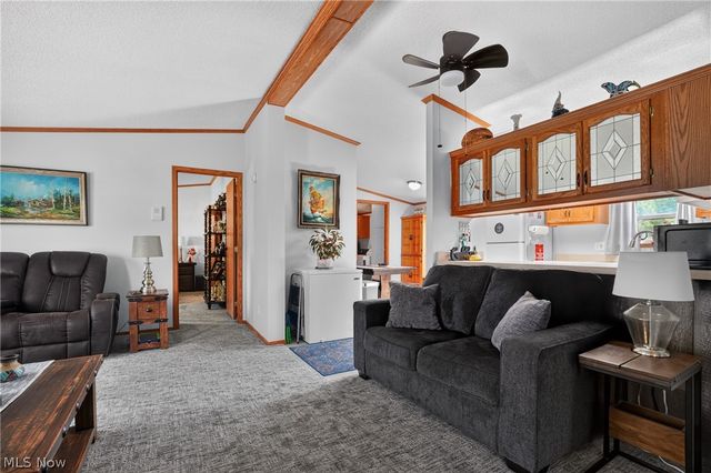 325 Britton Drive, Geneva, OH 44041