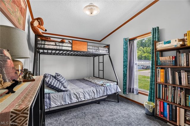 325 Britton Drive, Geneva, OH 44041