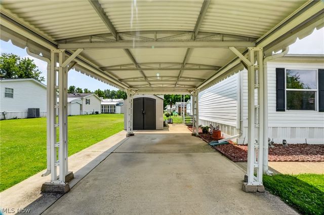 325 Britton Drive, Geneva, OH 44041