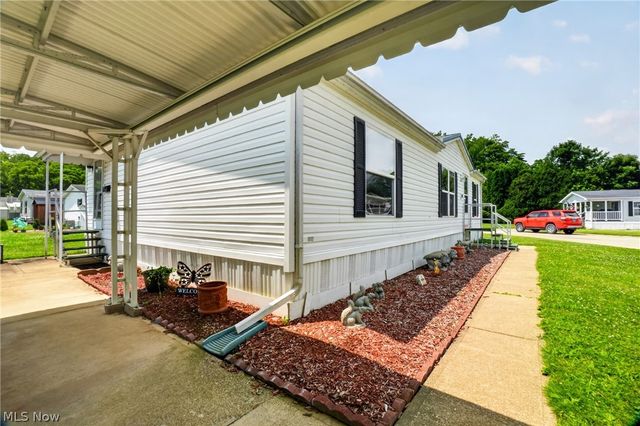 325 Britton Drive, Geneva, OH 44041