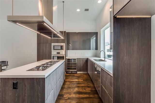 2345 Sperber Lane, Houston, TX 77003