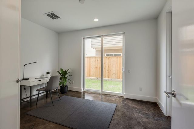 2345 Sperber Lane, Houston, TX 77003