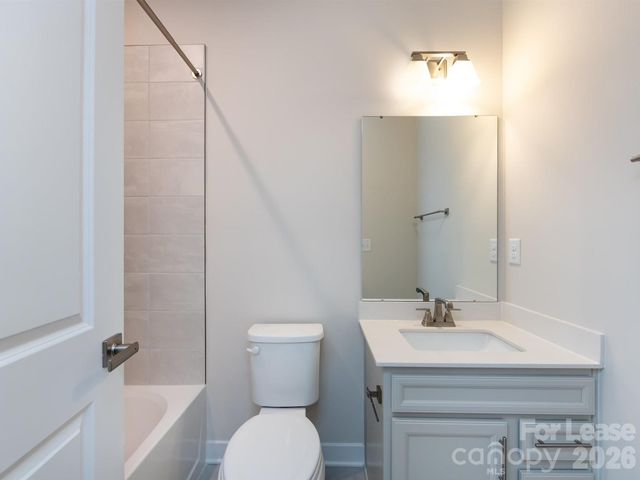413 Spearfield Lane, Charlotte, NC 28205