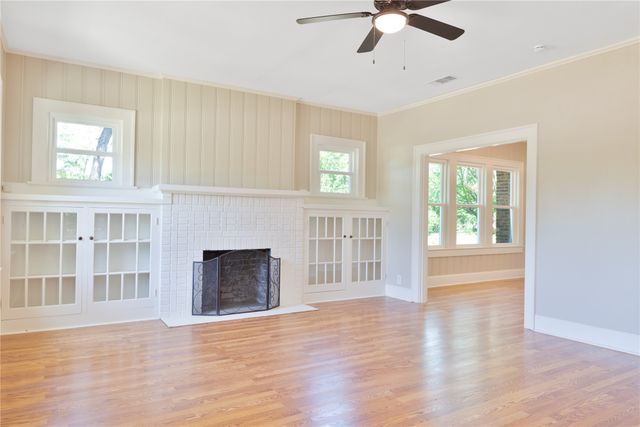 506 W San Saba Street, Wortham, TX 76693