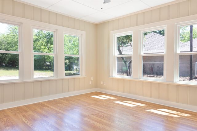 506 W San Saba Street, Wortham, TX 76693