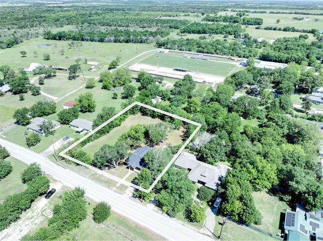 506 W San Saba Street, Wortham, TX 76693