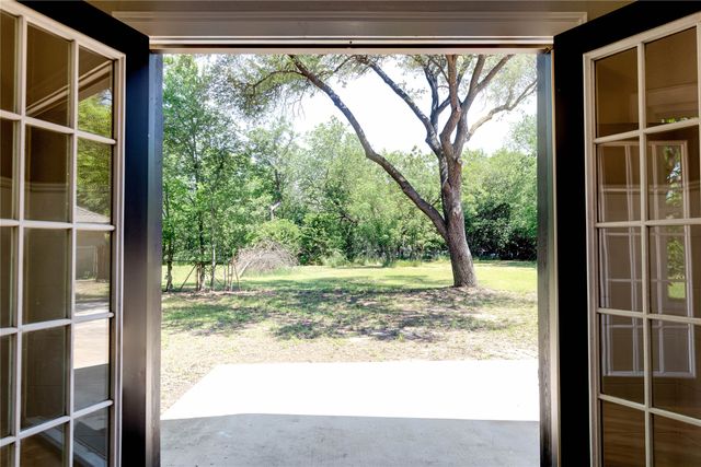 506 W San Saba Street, Wortham, TX 76693