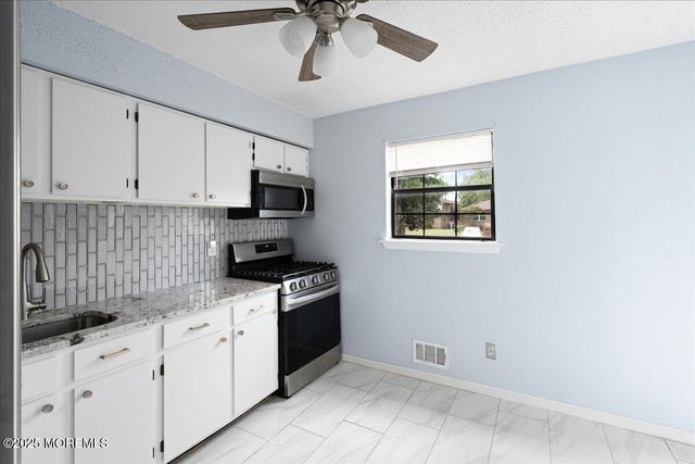 1016 Tammy Court, D, Brick, NJ 08724