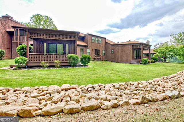 4 & 5 Northlake Circle, Peachtree City, GA 30269