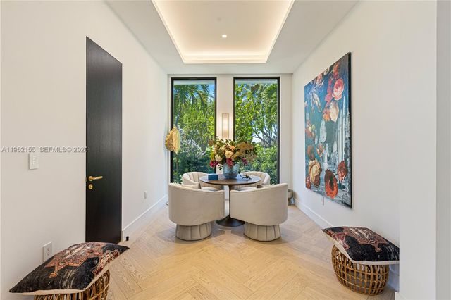 2499 N Meridian Avenue, Miami Beach, FL 33140