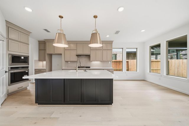 1410 Watermont Drive, Missouri City, TX 77459