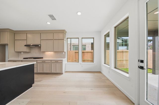1410 Watermont Drive, Missouri City, TX 77459