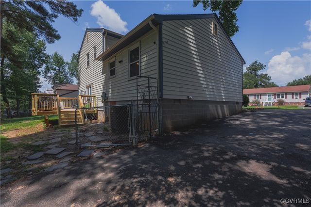 3209 Loganwood Dr, South Chesterfield, VA 23834