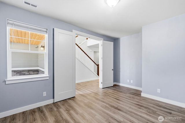 13022 157th Street Street E, Puyallup, WA 98374