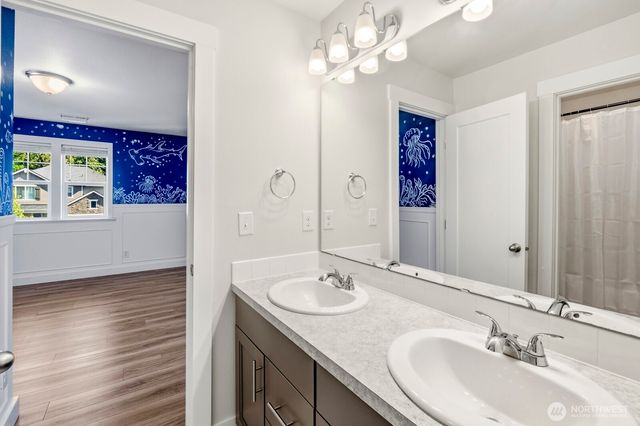 13022 157th Street Street E, Puyallup, WA 98374