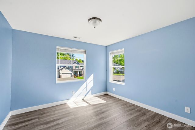13022 157th Street Street E, Puyallup, WA 98374