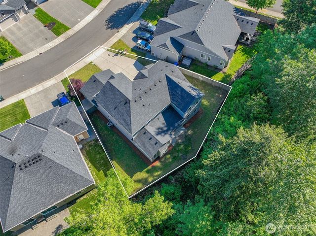 13022 157th Street Street E, Puyallup, WA 98374