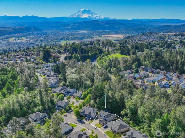 13022 157th Street Street E, Puyallup, WA 98374