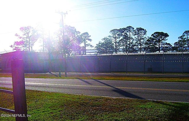 22431 NE COUNTY RD 200B, Lawtey, FL 32058