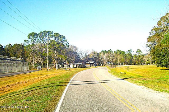 22431 NE COUNTY RD 200B, Lawtey, FL 32058