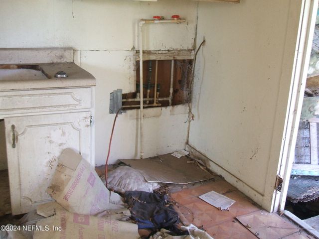 22431 NE COUNTY RD 200B, Lawtey, FL 32058
