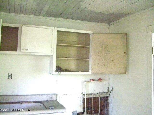 22431 NE COUNTY RD 200B, Lawtey, FL 32058