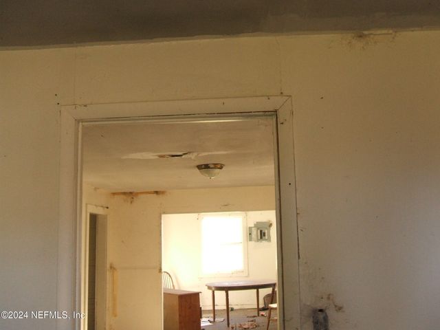 22431 NE COUNTY RD 200B, Lawtey, FL 32058